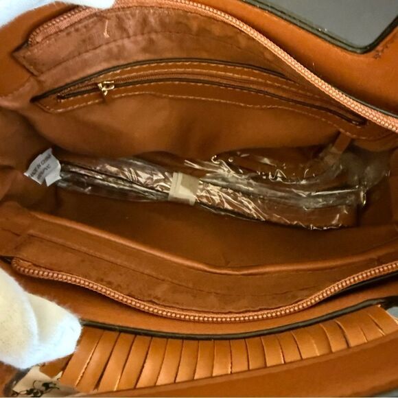 Handbag Republic Vegan Come Hither Tassel Bag— Brown - Picture 4 of 8